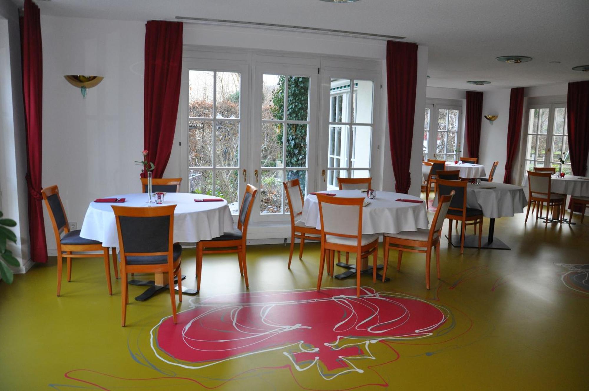 Hotel Krone Ueberlingen Am Ried Singen Exterior foto